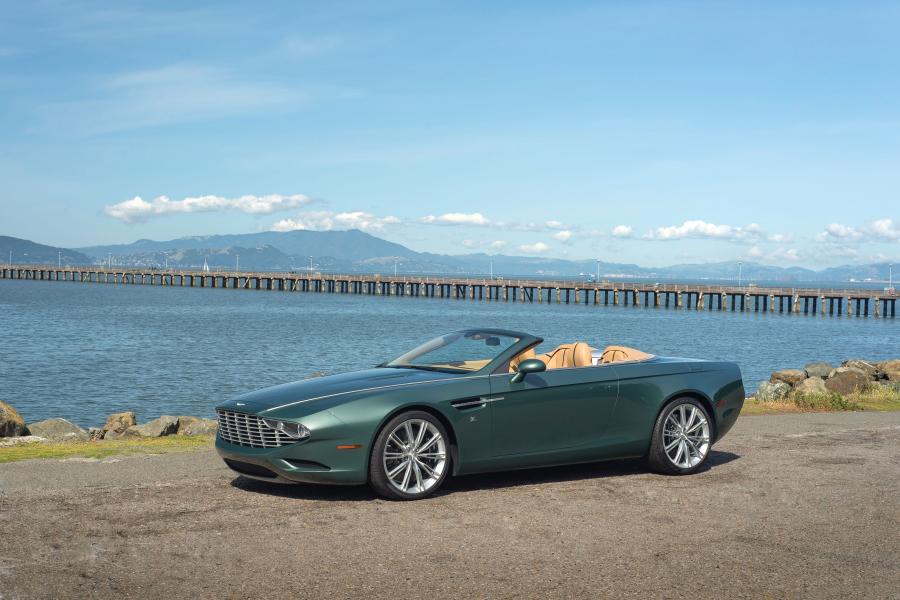  Aston Martin DB9 Spyder Centennial 2013 года  (фото 18 из 18)